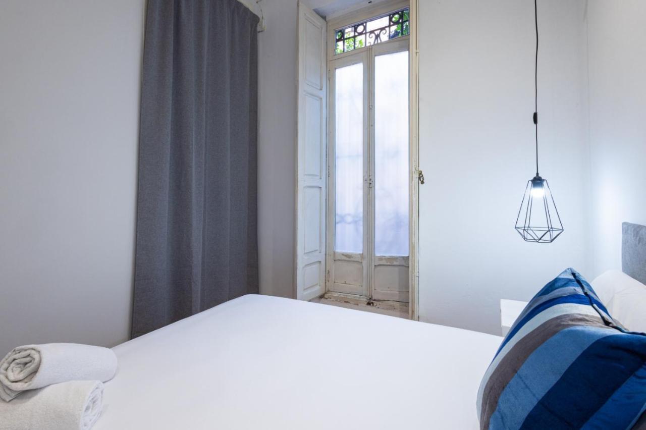 Florit Flats - The Vella Apartment Valencia Exterior foto